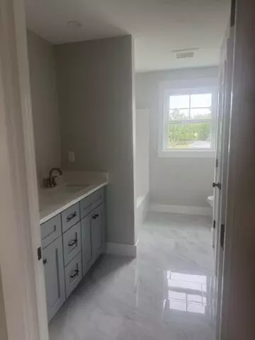 Milford, MA 01757,7 Ariana Circle #7