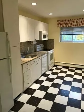 Boston, MA 02132,21 Westgate #6