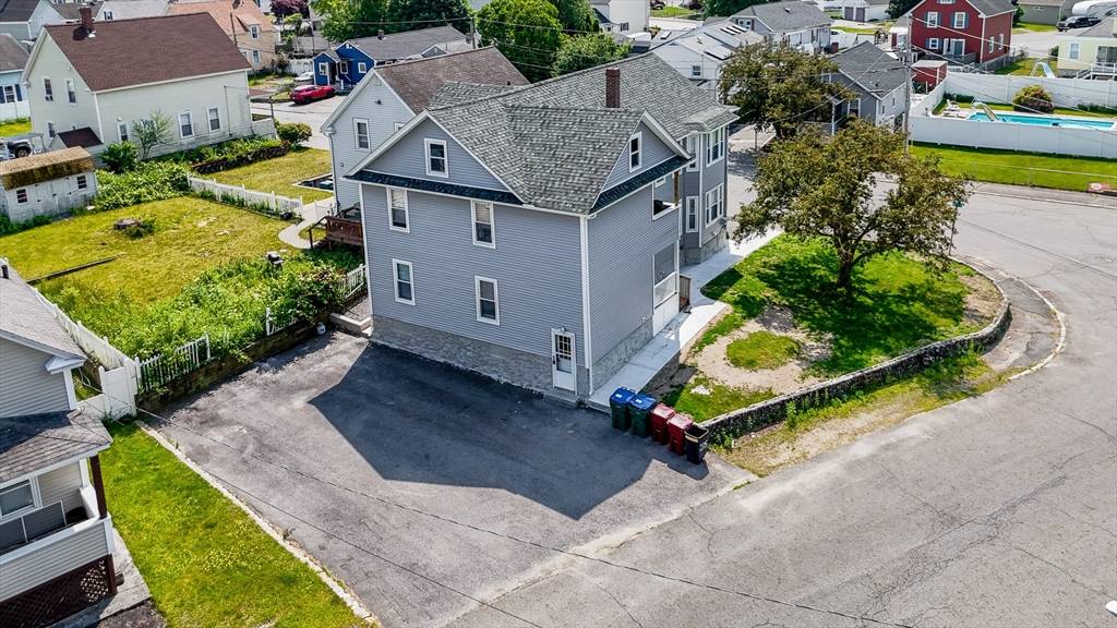 Lowell, MA 01854,275-277 White Street