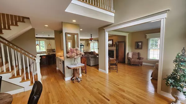 Westfield, MA 01085,41 Christopher Dr