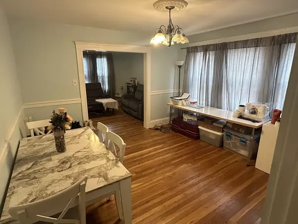 Somerville, MA 02144,25 Irvington Rd #2