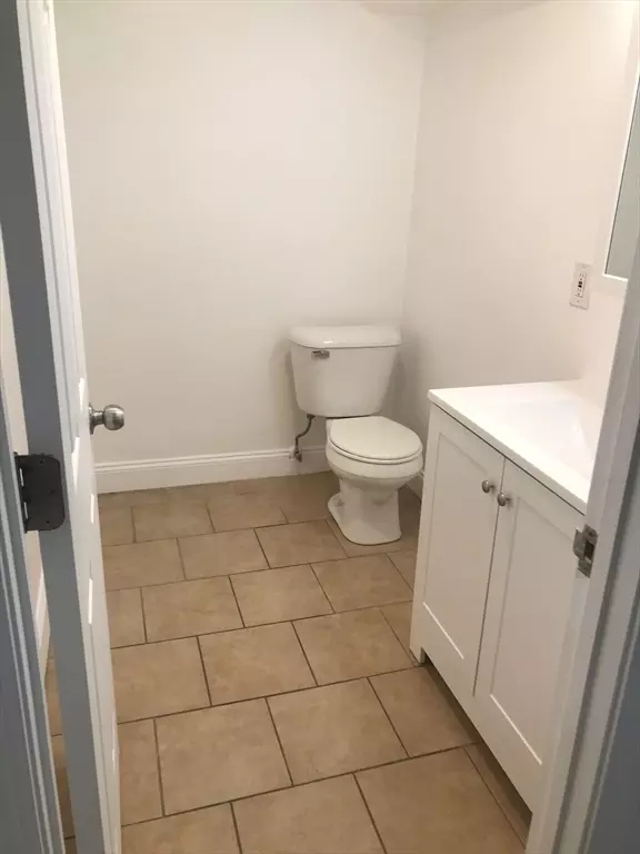 Revere, MA 02151,34 Franklin Ave #3