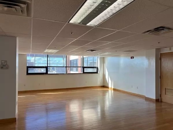 Boston, MA 02134,119 Braintree #604