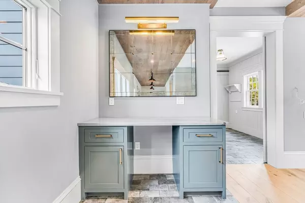 Concord, MA 01742,16 Hatch Farm Lane