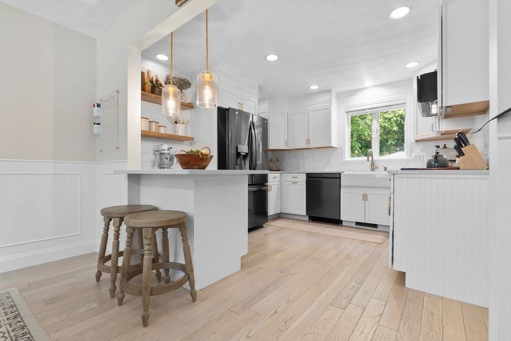 Billerica, MA 01821,27 Harnden Rd