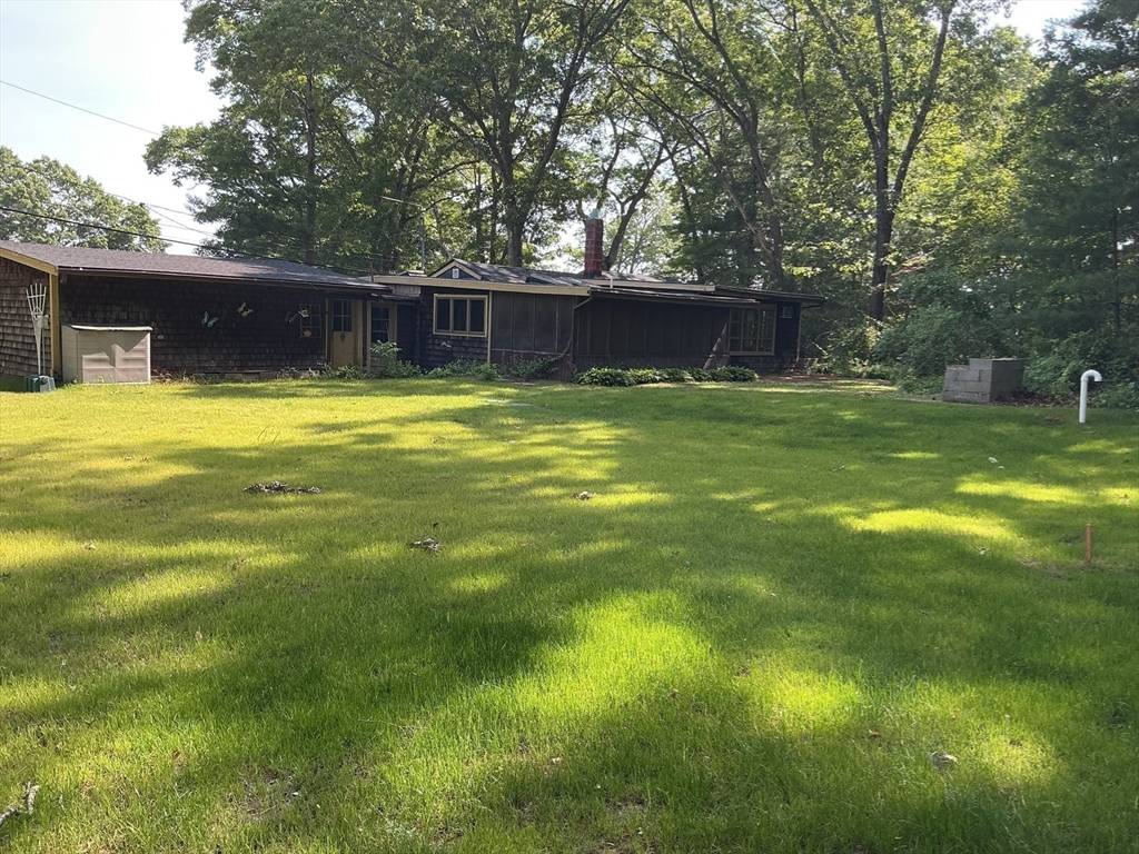 Lakeville, MA 02347,12 Deneise St