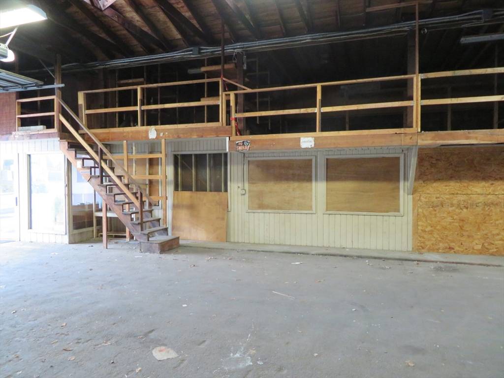 New Bedford, MA 02745,513 Church Street #2