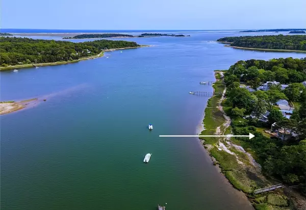 Orleans, MA 02653,5 Kidd Way