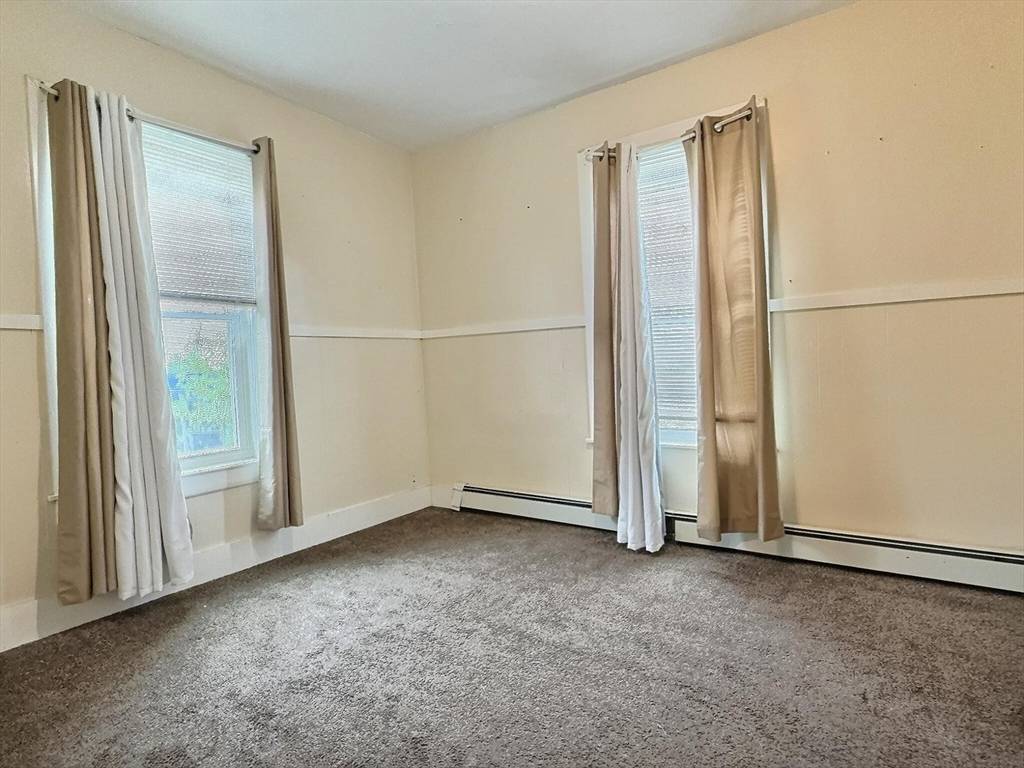 Lowell, MA 01852,15-17 Whipple St