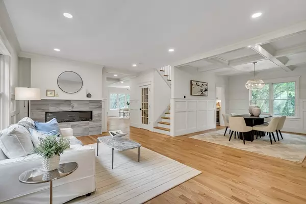 70 Valleyfield St, Lexington, MA 02421
