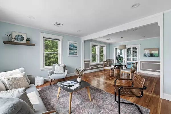 58 Davis Rd #58, Belmont, MA 02478