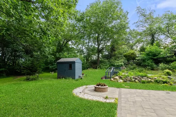 Malden, MA 02148,17 Chandler Rd