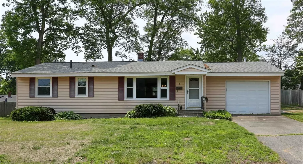 19 Porter Rd, Bellingham, MA 02019