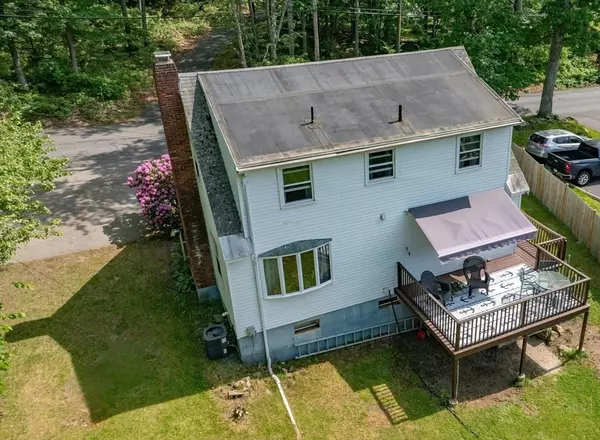 Methuen, MA 01844,31-1/2 North St