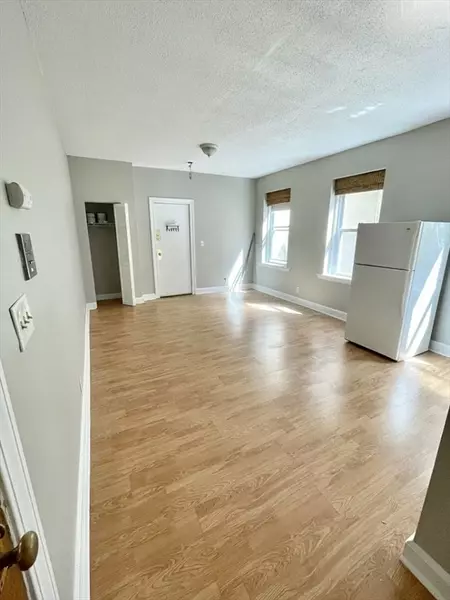 1419 Commonwealth Ave #302, Boston, MA 02134