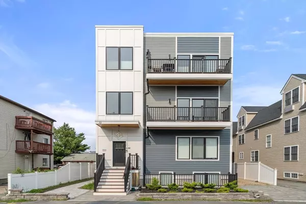 Somerville, MA 02145,32 Murdock St #2