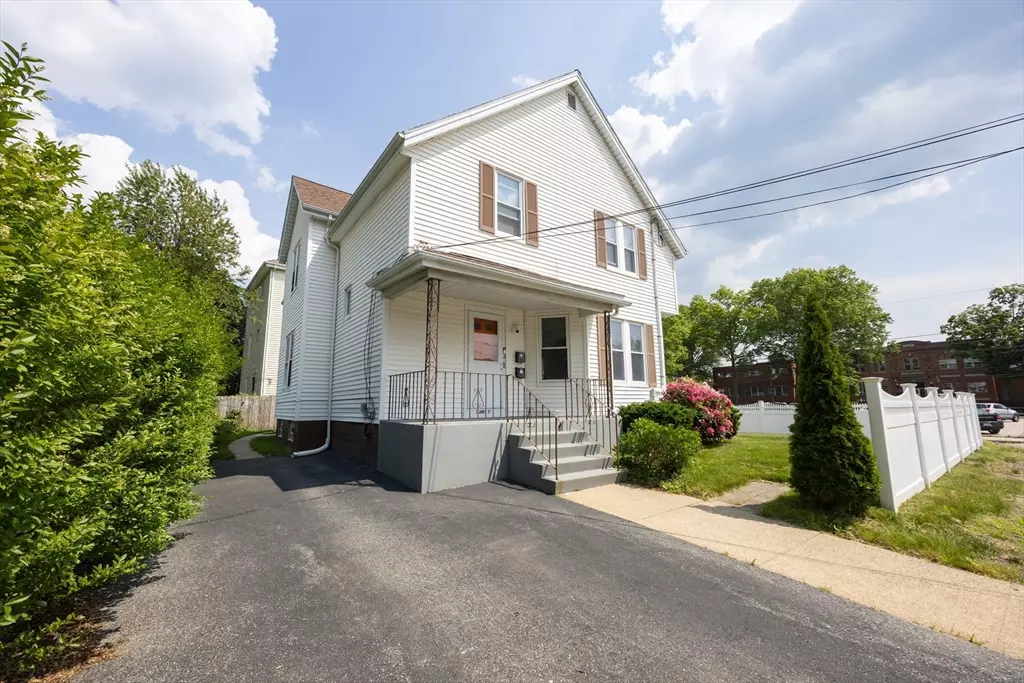 Attleboro, MA 02703,2 James St