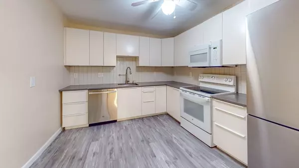 Boston, MA 02134,15 Walbridge St. #27