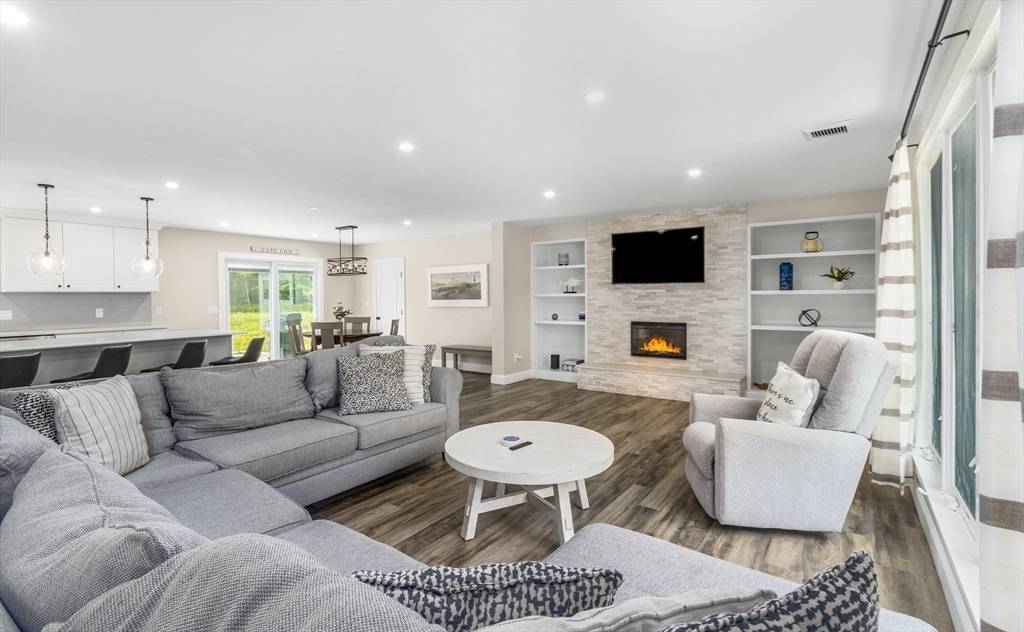 218 Center St, Dennis, MA 02660