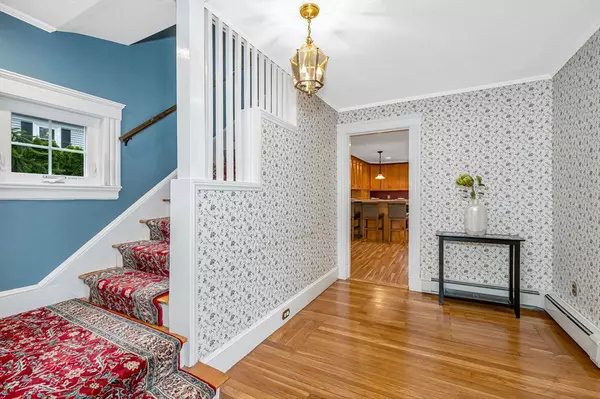 Reading, MA 01867,35 Warren Avenue