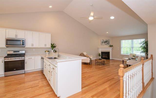 Hampstead, NH 03826,41 Winchester #0