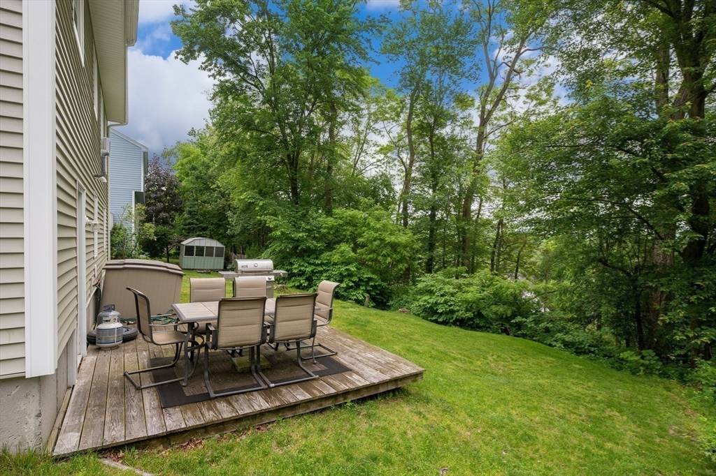 Haverhill, MA 01835,31 S Riverview St