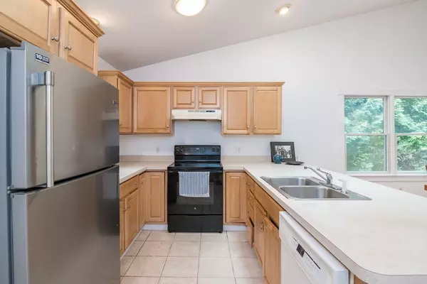 Northampton, MA 01060,48 Northern Ave #48