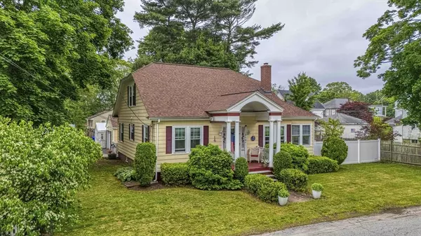 210 Robert St, Attleboro, MA 02703
