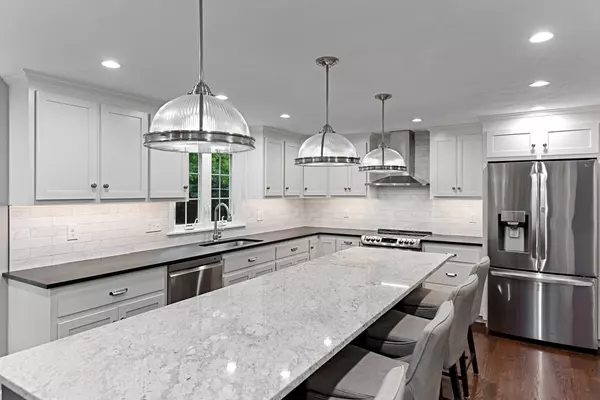Franklin, MA 02038,300 Maple St