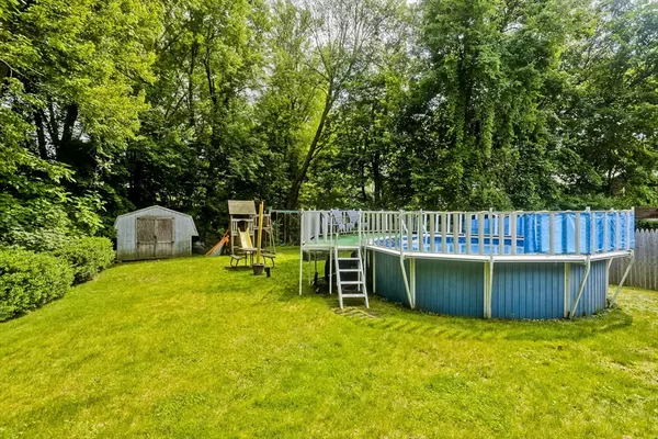 Springfield, MA 01118,391 Plumtree Rd