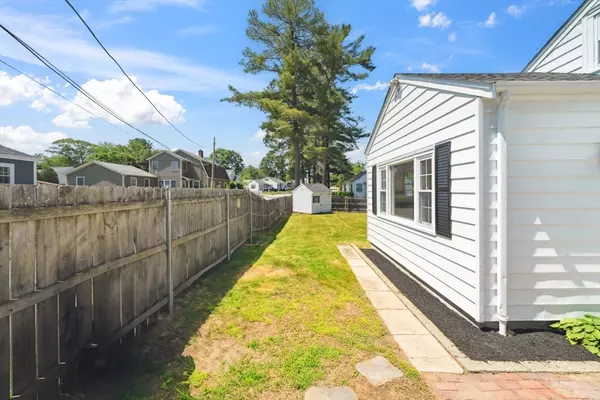 Bellingham, MA 02019,60 Woodland Road