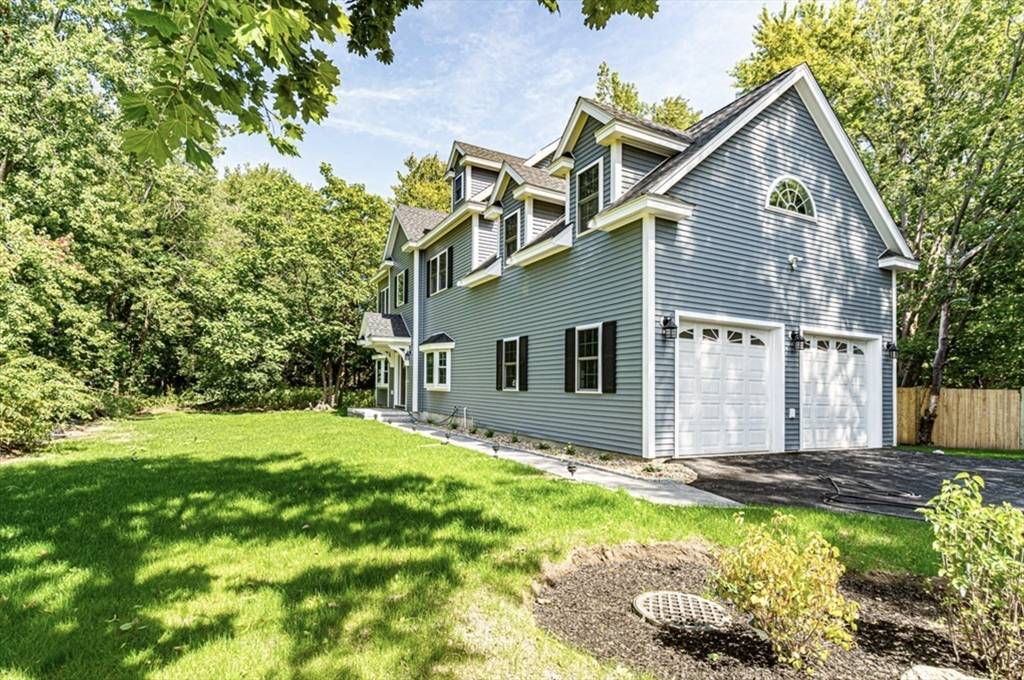 Reading, MA 01867,16 Border Road