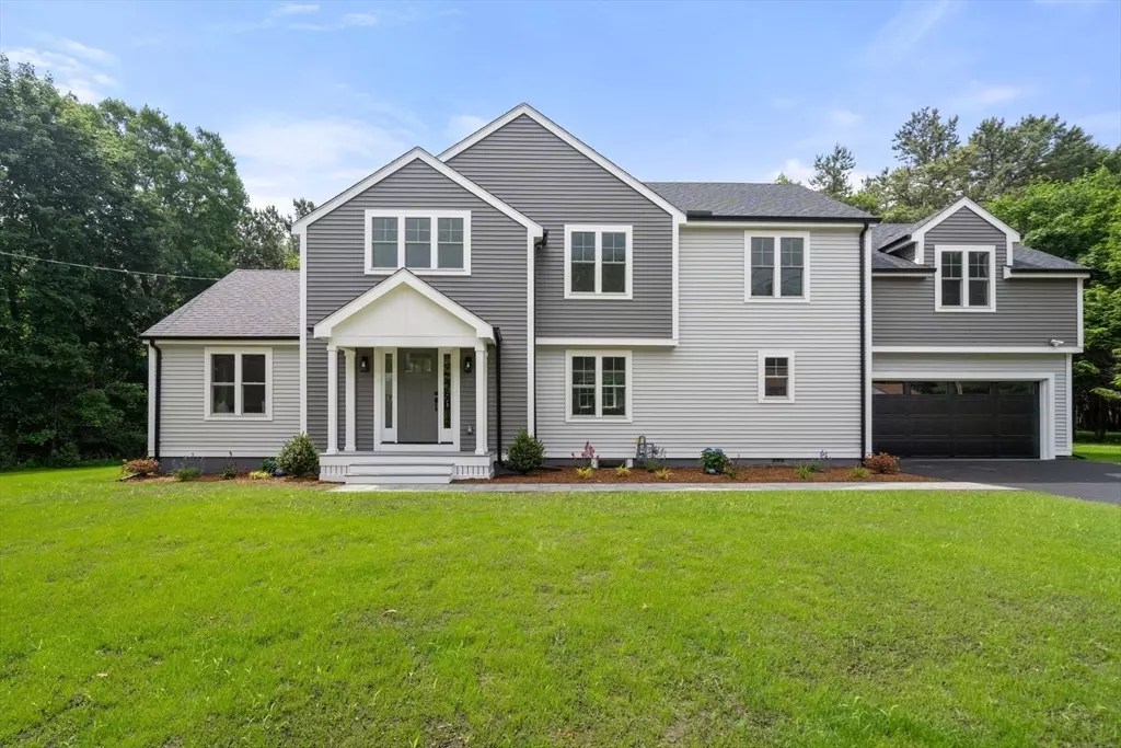 Sharon, MA 02067,32 Deerfield