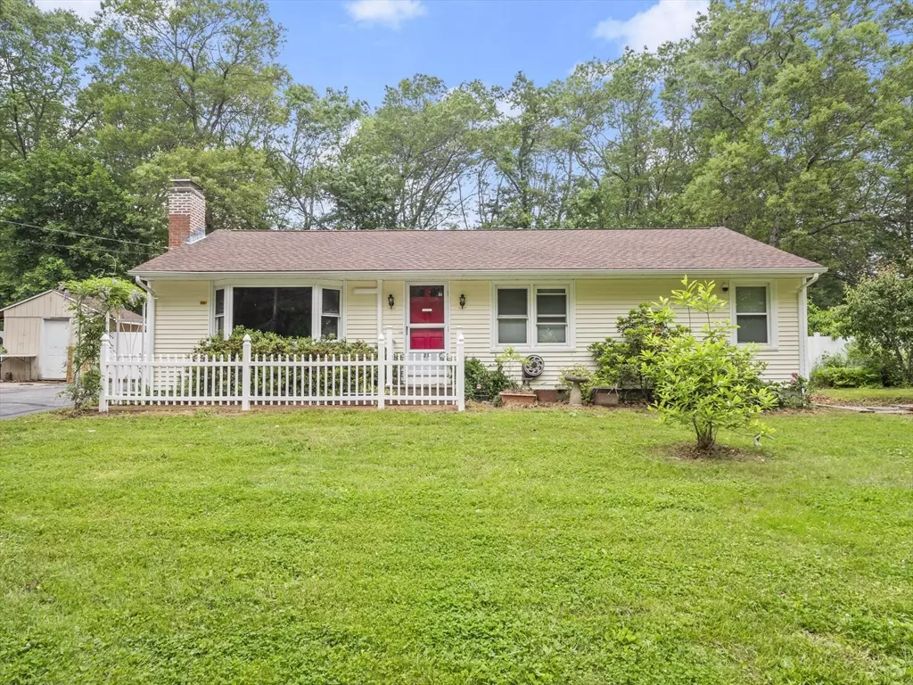 West Boylston, MA 01583,21 Hartwell St.