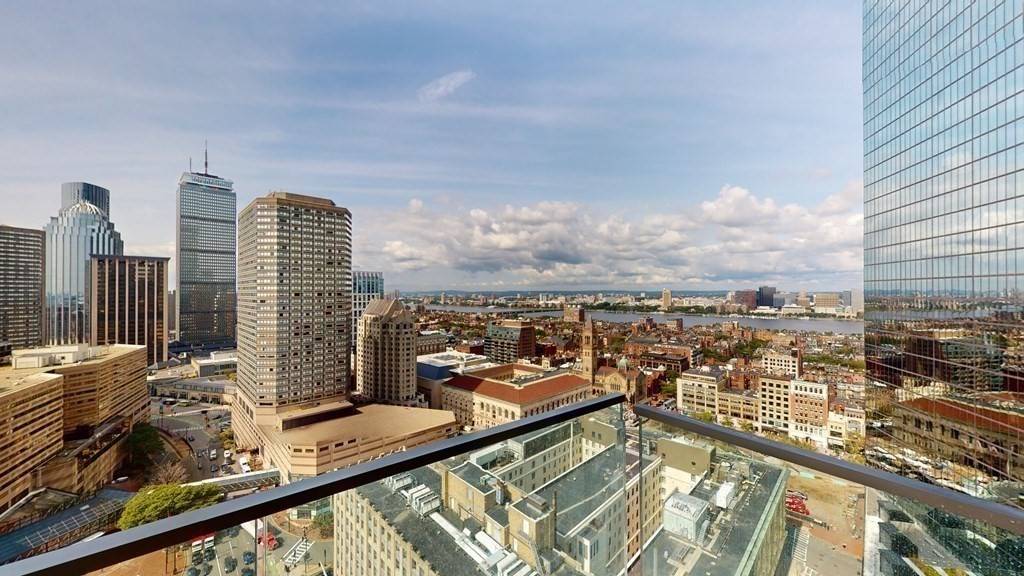 Boston, MA 02116,430 Stuart St #24B