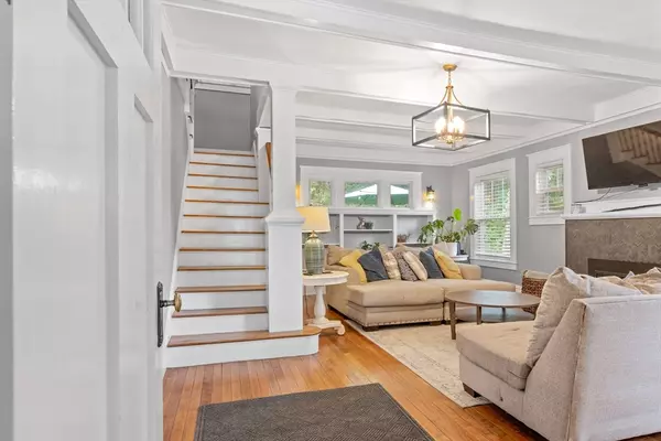 Worcester, MA 01602,20 Saint Elmo Rd