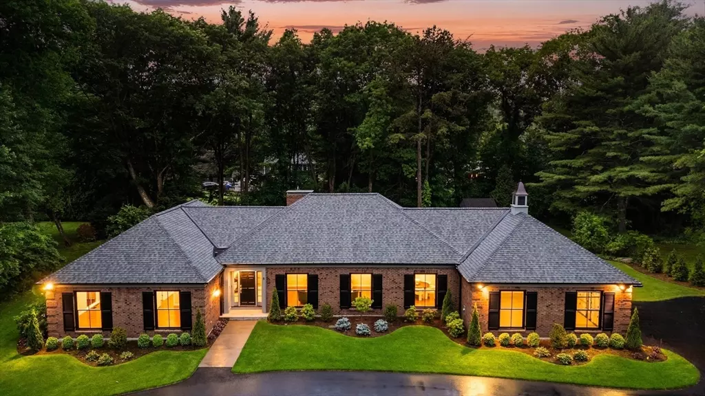 Lexington, MA 02420,8 Brent Rd