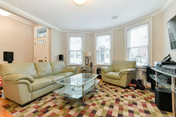 Boston, MA 02127,2-4 Monks St #1
