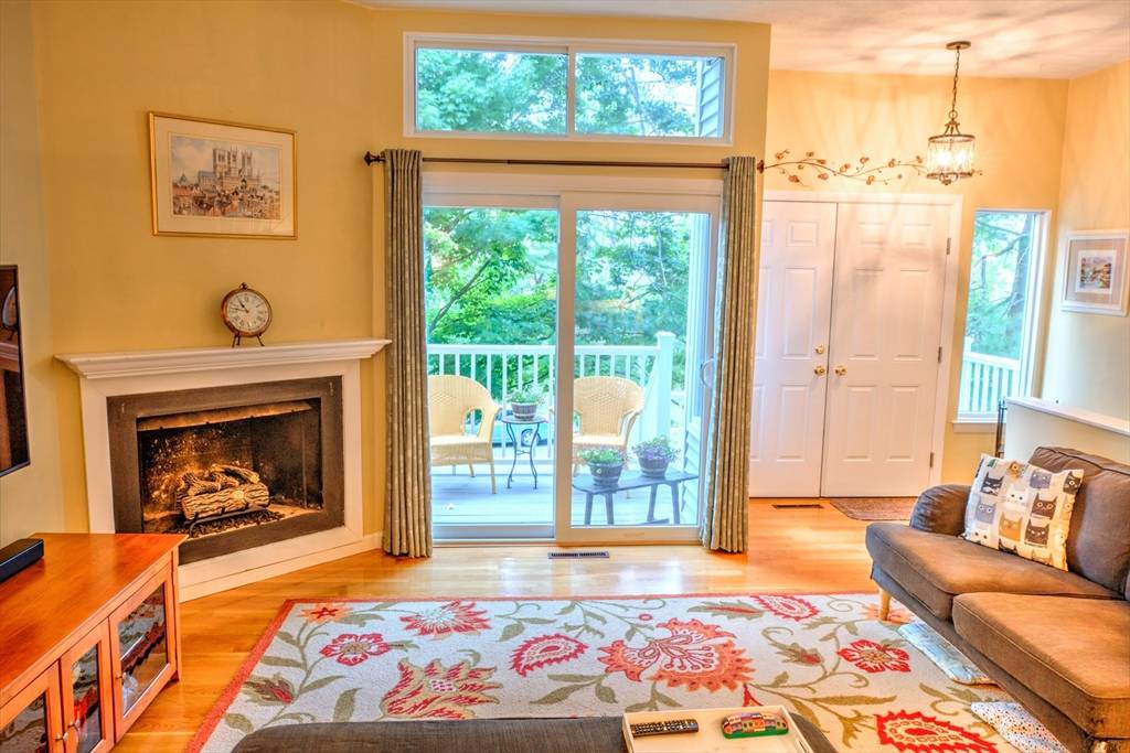 Chelmsford, MA 01824,255 North Rd #128