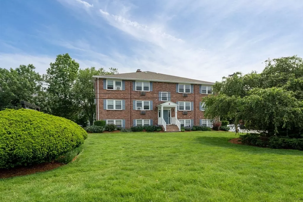 Danvers, MA 01923,2 Mcdewell #14