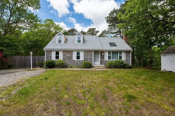 Brewster, MA 02631,94 Pine View Dr