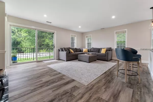 Dedham, MA 02026,36 N Stone Mill Dr #1224