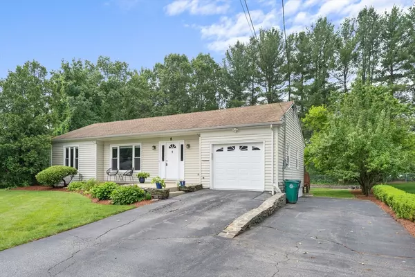 Billerica, MA 01821,8 Diane Dr