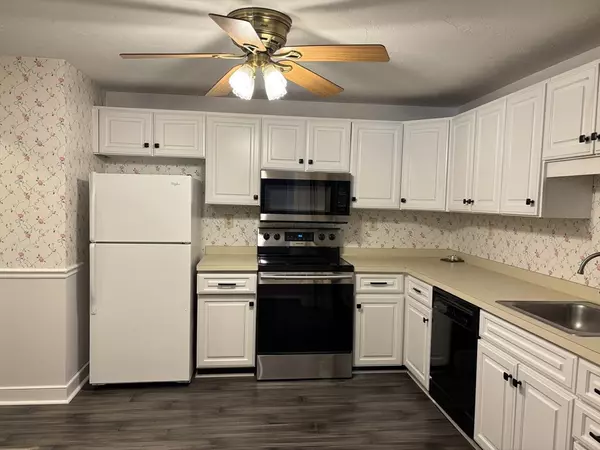 Duxbury, MA 02332,10 Enterprise St #2