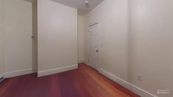 Boston, MA 02125,19 Newport St #1B