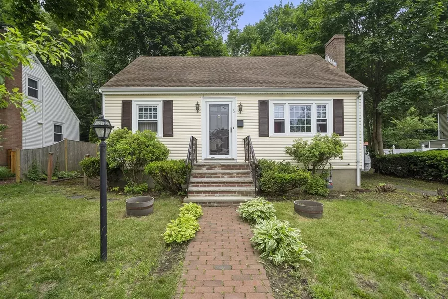 5 Cranmore Rd, Boston, MA 02136