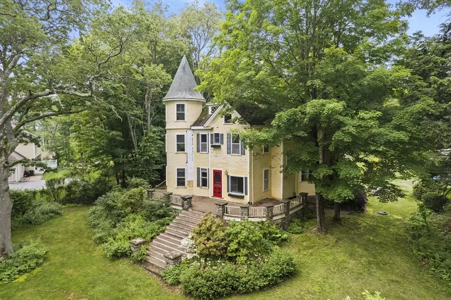 21 Main St, Newbury, MA 01922
