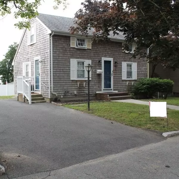1024 Marion St, New Bedford, MA 02745