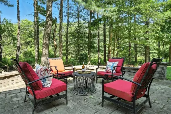 Norwell, MA 02061,134 Lincoln St