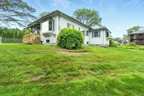 Agawam, MA 01030,2 Pierce St